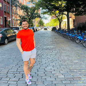 Meet your Posher, Leonel